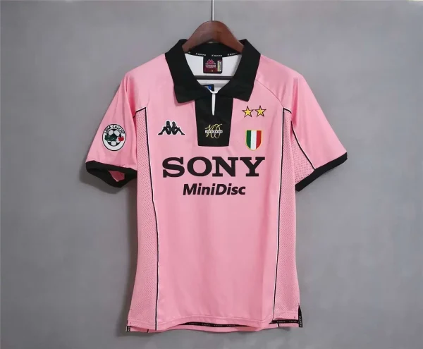 1997-98  Juventus Retro Jersey Away