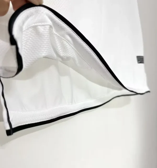 2010/11 Manchester United Retro Jersey Away
