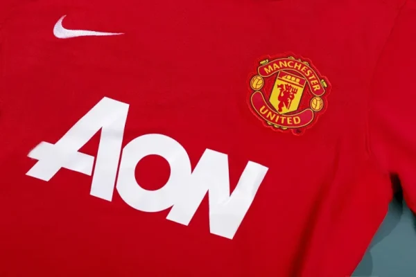 2011/12 Manchester United Retro Jersey Home