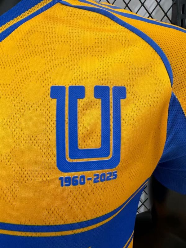 2025-26 Pumas UNAM Away  Jersey Player Version