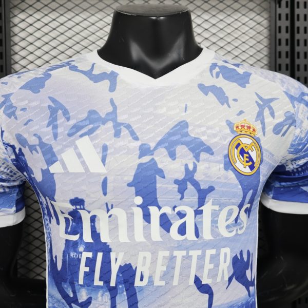 2024-25 Real Madrid Home Soccer Jersey Player Version