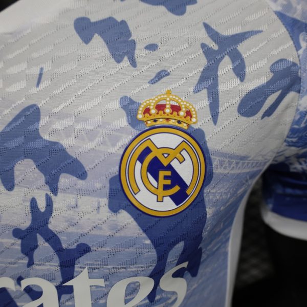 2024-25 Real Madrid Home Soccer Jersey Player Version