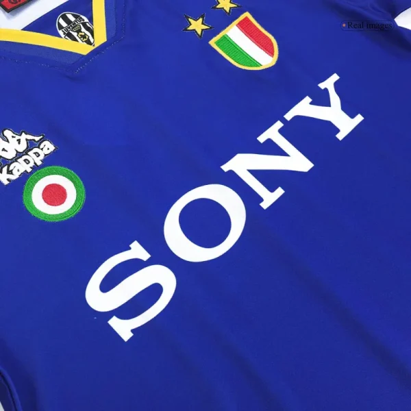 1995-96  Juventus Retro Long Sleeve Jersey Away