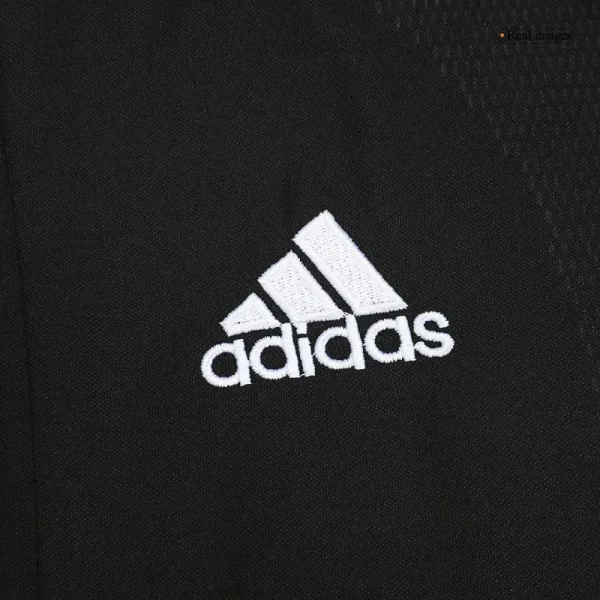 2001/02 Real Madrid Away Retro Jersey