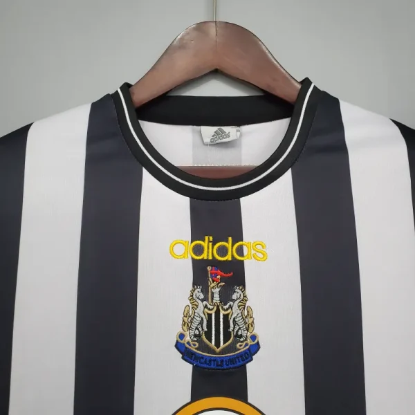 1997/99 Newcastle Retro Jersey Home