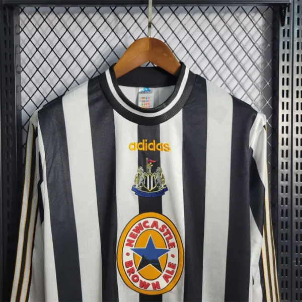 1997/99  Newcastle Retro Jersey Home