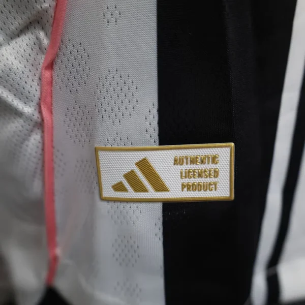 Juventus Home Football jersey( Player Version) 2025/2026  Size : S-2XL