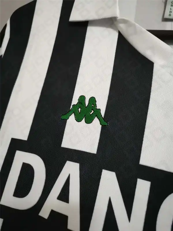 1992--94  Juventus Retro Jersey Home