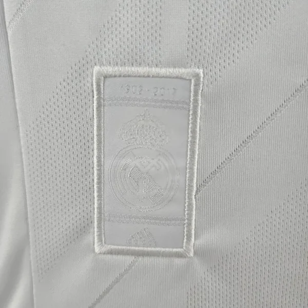 2017/18 Real Madrid Retro Jersey Home