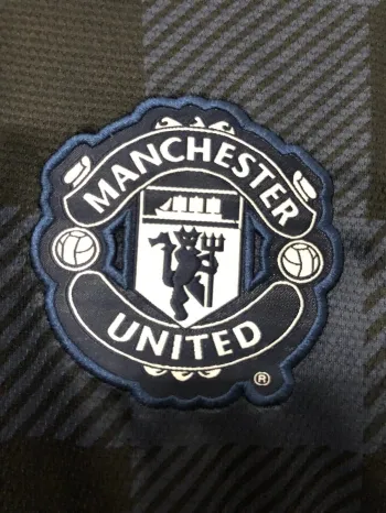 2013/14 Manchester United Retro Jersey Away