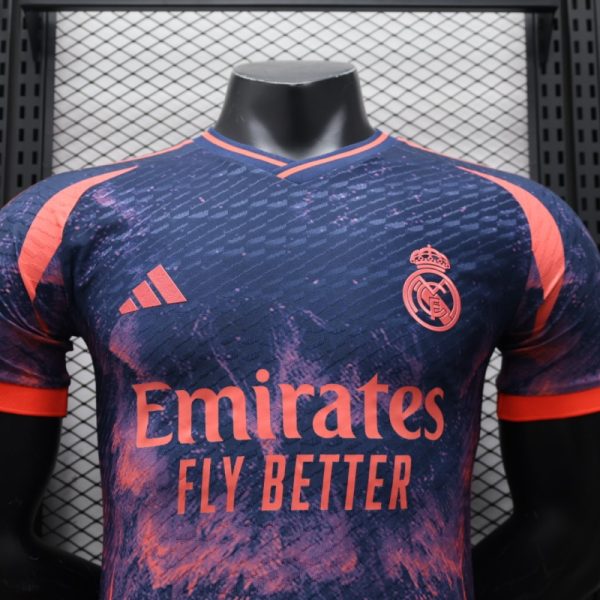 2024-25 Real Madrid Home Soccer Jersey Player Version