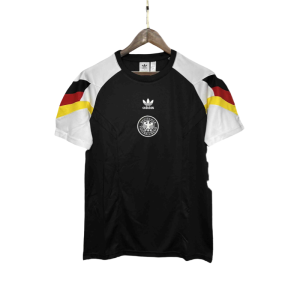 24-25 Germany pre-match training uniform