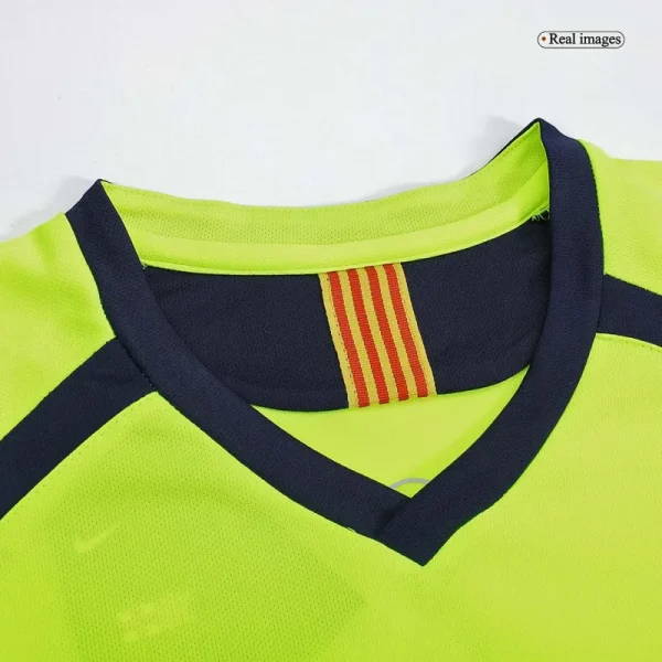 2005/06 Barcelona Retro Away Jersey