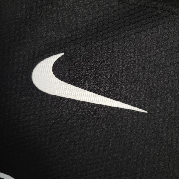 23-24 Eintracht Frankfurt Away Jersey