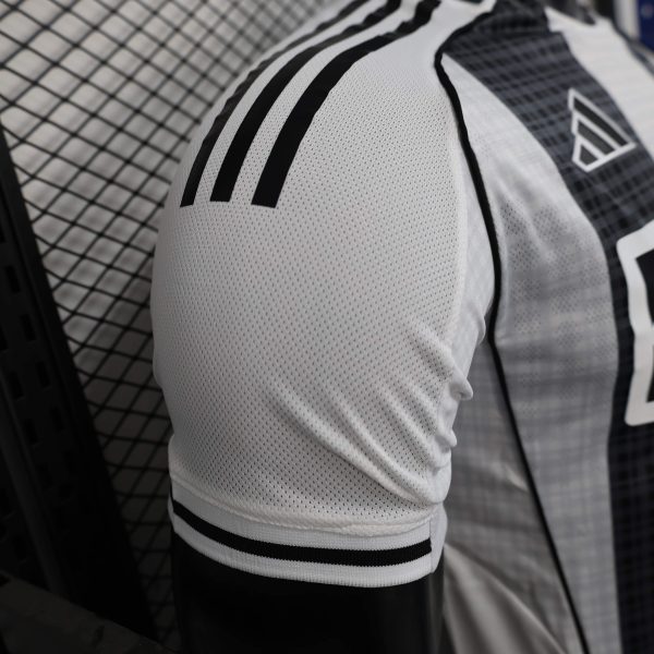 Newcastle United Shirt Home Jersey Player Version 25-26